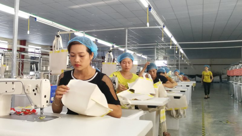 PA旗舰厅手袋越南工厂正式投产实景拍摄