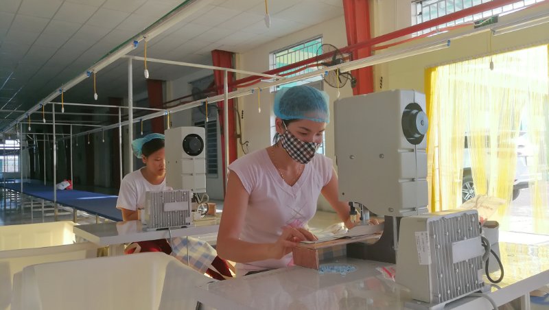 PA旗舰厅手袋越南工厂正式投产实景拍摄
